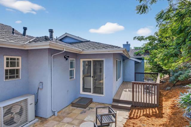 58 Hillcrest Road, San Carlos CA: https://media.crmls.org/mediaz/6ec02788-c801-4c93-b456-ca3de5808a31.jpg