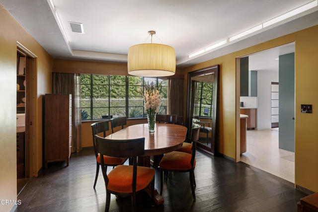 3312 Thorndale Road, Pasadena CA: https://media.crmls.org/mediaz/6ec04167-c2dd-44f7-b228-ffed5c283586.jpg