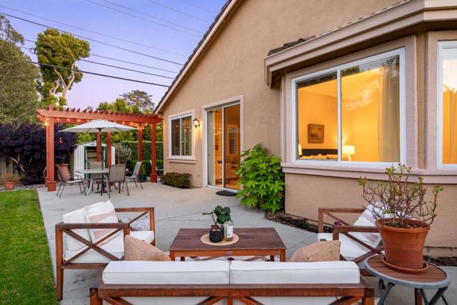 102 Spanish Bay Drive, Aptos CA: https://media.crmls.org/mediaz/6ec1b97f-9814-4380-ad62-ed0ad1eb7240.jpg