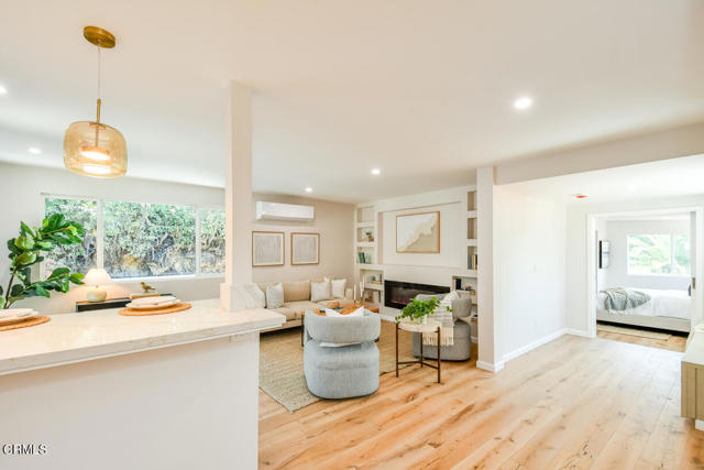 4035 W Avenue 42, Los Angeles CA: https://media.crmls.org/mediaz/6ec2c668-73d3-47d4-a601-547e4ab3e9d0.jpg