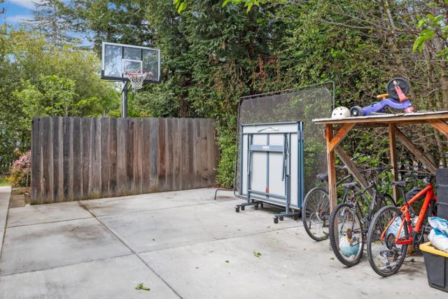4021 Campana Drive, Palo Alto CA: https://media.crmls.org/mediaz/6ec3541a-7d05-4b59-b2b5-1fe2ad2d524c.jpg
