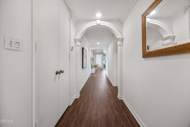 380 S Orange Grove Boulevard, Pasadena CA: https://media.crmls.org/mediaz/6ec35aa7-a580-4bed-8b2e-5348f9a8f4ff.jpg