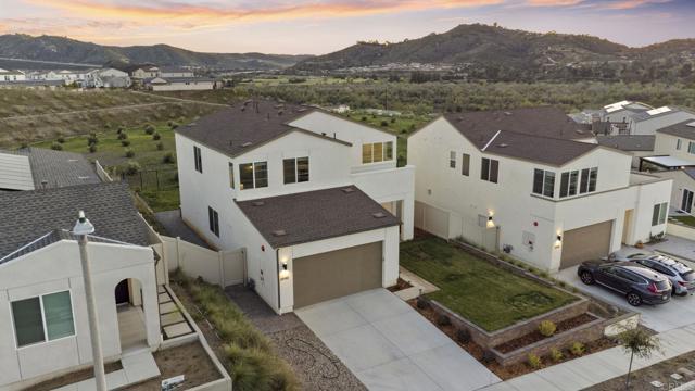 Detail Gallery Image 8 of 52 For 35182 Orchard Trl, Fallbrook,  CA 92028 - 4 Beds | 3 Baths