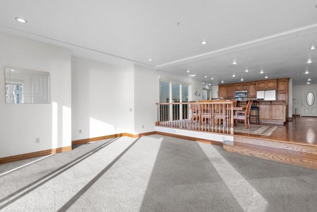 1148 E Cliff Drive, Santa Cruz CA: https://media.crmls.org/mediaz/6ec4590e-f545-434c-b50f-ddc2b9c39d11.jpg