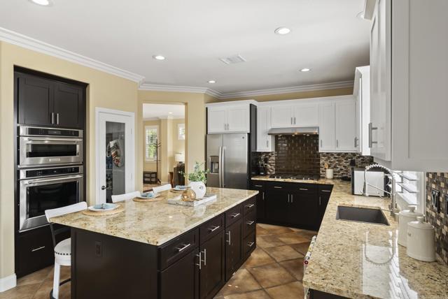 Detail Gallery Image 19 of 56 For 6407 Calmeria Pl, Carlsbad,  CA 92011 - 4 Beds | 3 Baths