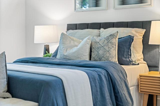 2002 Sunnyview Lane, Mountain View CA: https://media.crmls.org/mediaz/6ec5a369-fc3a-49c5-9223-a17dccf5d431.jpg