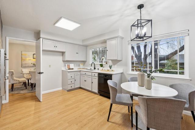 Image 10 of 52 For 950 Gull Avenue