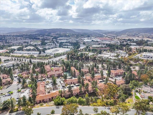 12059 Alta Carmel Ct, San Diego CA: https://media.crmls.org/mediaz/6eca59bd-4a7e-4d19-afa6-2b8c3ca21df0.jpg