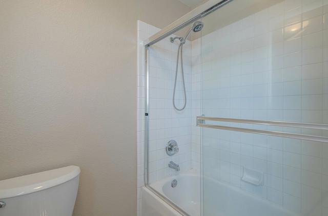 1016 Newington Street, Salinas CA: https://media.crmls.org/mediaz/6eca9b11-bd4c-4cc7-840d-99862ce076ef.jpg