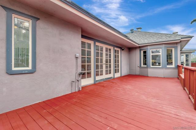 4232 Arden Way, San Diego CA: https://media.crmls.org/mediaz/6ecbe2fc-f9b4-4bf4-b1e5-ec95872a069a.jpg