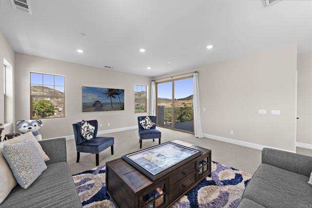 Detail Gallery Image 26 of 51 For 2944 Gait Way, Escondido,  CA 92029 - 5 Beds | 3/1 Baths