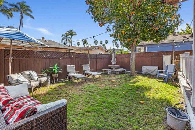 4830 4832 Utah St, San Diego CA: https://media.crmls.org/mediaz/6ece3411-ab24-4d8b-b930-c0f3ce055d7b.jpg