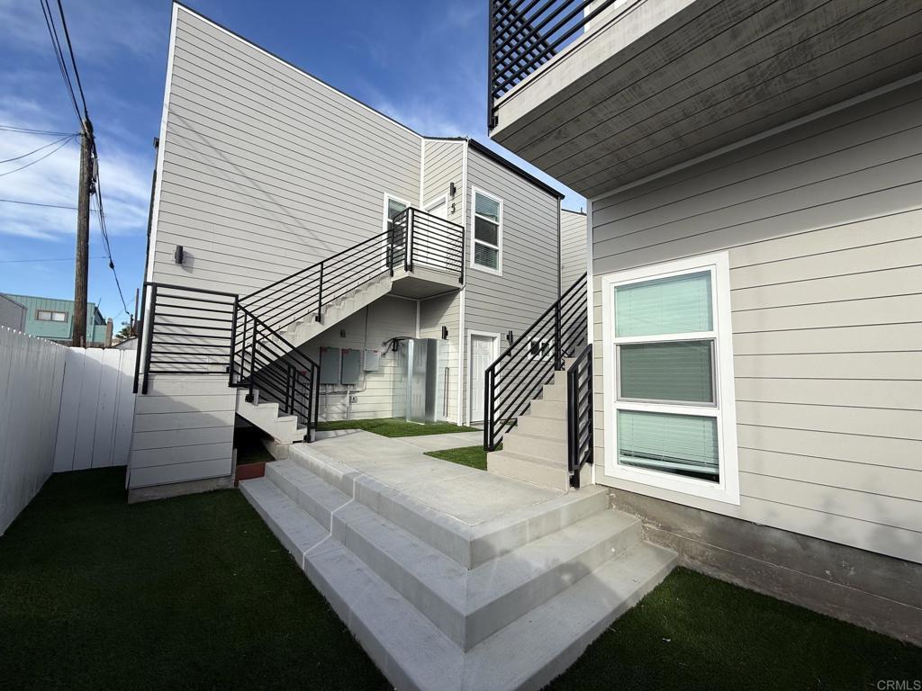 1202 Gertrude Street - photo 2