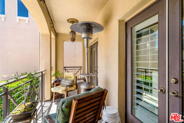 5734 Celedon, Playa Vista CA: https://media.crmls.org/mediaz/6ed0dad7-6cbd-4c04-b12d-a34c591e140e.jpg