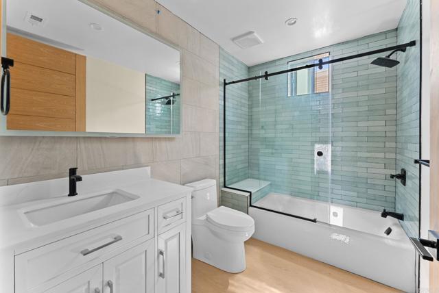 Detail Gallery Image 15 of 22 For 2670 Roosevelt St, Carlsbad,  CA 92008 - 2 Beds | 2 Baths