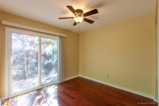 2743 Rustic Glen Drive, Thousand Oaks CA: https://media.crmls.org/mediaz/6ed212f7-05ed-4a2a-bbca-034a28f0bd1a.jpg