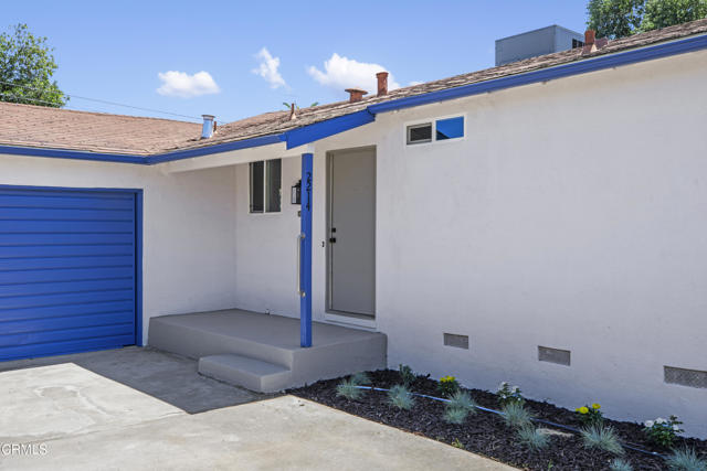 Detail Gallery Image 3 of 27 For 2214 Nightingale Ave, Stockton,  CA 95205 - 3 Beds | 1 Baths