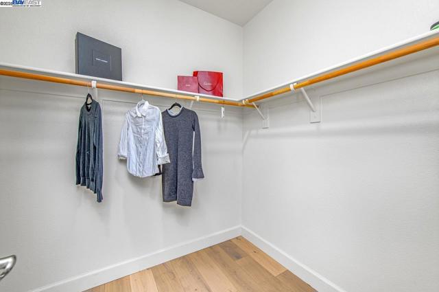 7018 Stags Leap Ln, Dublin CA: https://media.crmls.org/mediaz/6ed24e6f-a0a6-4a3b-bff3-d962c8d68398.jpg