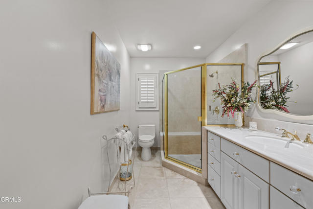 Detail Gallery Image 47 of 63 For 4240 Reyes Dr, Los Angeles,  CA 91356 - 4 Beds | 4/1 Baths