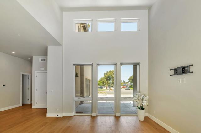 Image 4 of 43 For 826 Olive Avenue