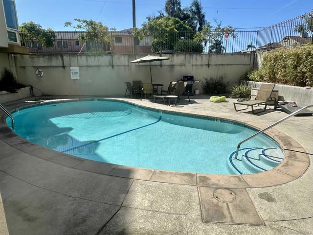 4111 Illinois St, San Diego, California 92104, 2 Bedrooms Bedrooms, ,2 BathroomsBathrooms,Condominium,For Sale,Illinois St,240022868SD