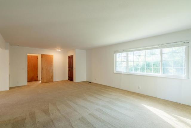 0 2 E of Torres Avenue, Carmel CA: https://media.crmls.org/mediaz/6ed40d5a-2e83-4b92-b6c8-6282f6a380db.jpg