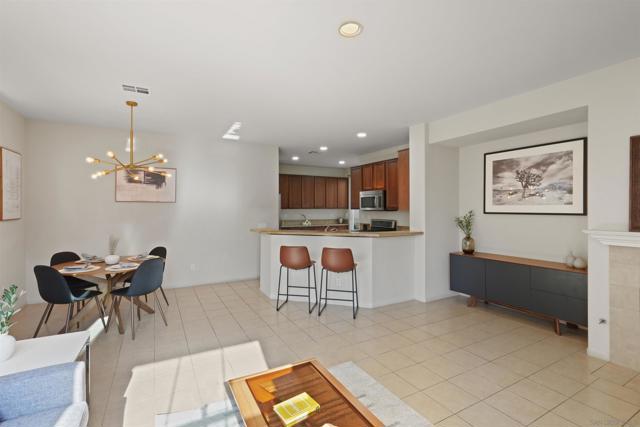 1445 Caminito Sicilia, Chula Vista CA: https://media.crmls.org/mediaz/6ed431fe-613e-4b32-a98b-712dae225428.jpg