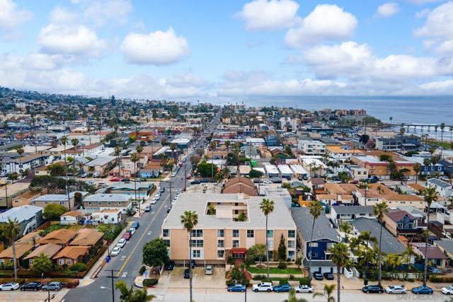 5015 Cape May Ave, San Diego CA: https://media.crmls.org/mediaz/6ed4acb2-c483-4617-97fd-ce452202e504.jpg