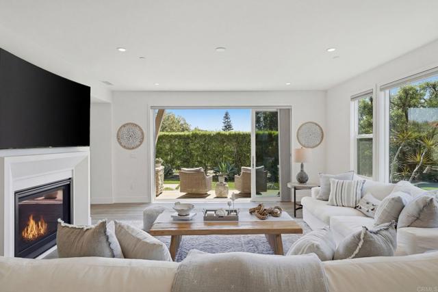 Detail Gallery Image 21 of 74 For 374 Fulvia St, Encinitas,  CA 92024 - 4 Beds | 4/1 Baths