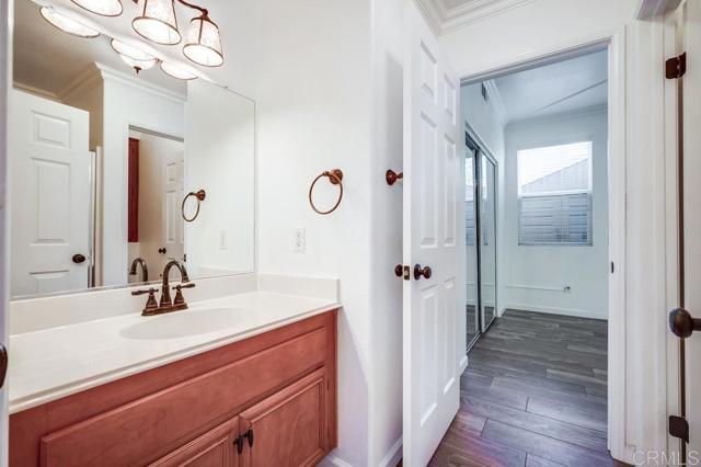 35616 Country Park Dr., Wildomar CA: https://media.crmls.org/mediaz/6ed69d59-a3f0-4cde-9fd4-a8f5066f91a5.jpg
