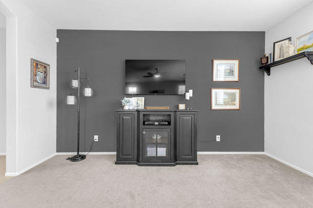 83881 Festivo Court, Indio CA: https://media.crmls.org/mediaz/6ed740db-2c54-4e17-8dbc-2137a090a6a0.jpg