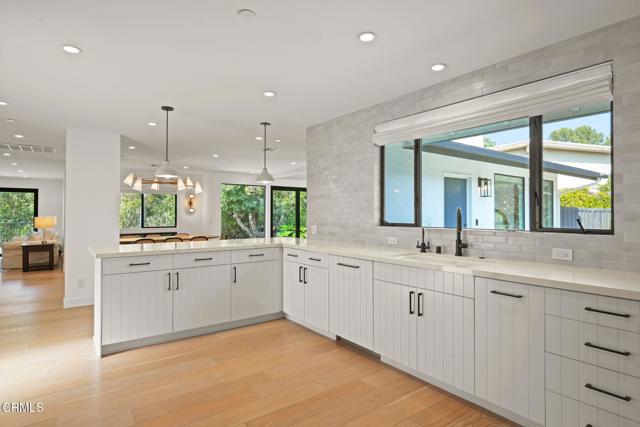 624 Camino Cerrado, South Pasadena CA: https://media.crmls.org/mediaz/6ed8f10a-f038-4f80-b2d2-2a7ba90bf4c1.jpg