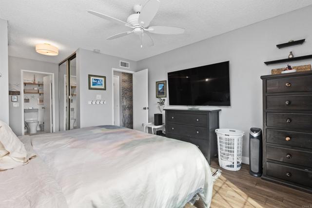 Detail Gallery Image 25 of 48 For 3580 Seahorn Cir, San Diego,  CA 92130 - 2 Beds | 2 Baths