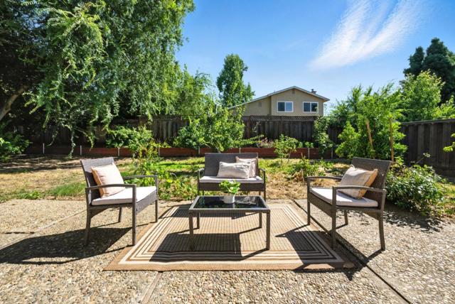 5241 Felicia Avenue, Livermore CA: https://media.crmls.org/mediaz/6ed95838-4e3f-4328-ae67-9a6fa0cc5c89.jpg