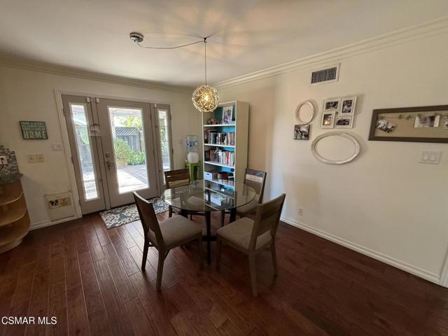 2340 Aldrich Circle, Thousand Oaks CA: https://media.crmls.org/mediaz/6eda44c0-c74f-4949-82de-f16571847c07.jpg