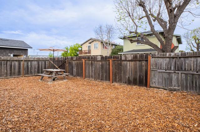 555 Williams Avenue, Seaside CA: https://media.crmls.org/mediaz/6eda603d-42dc-4010-a9ce-02e85621c12f.jpg