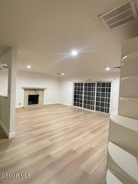 161 Teasdale Street, Thousand Oaks CA: https://media.crmls.org/mediaz/6edae2d5-ff18-4c1c-a02c-6d9ea80be02e.jpg