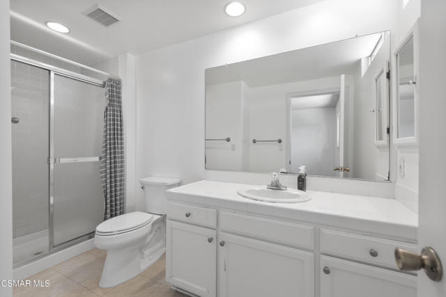 2763 Michael Drive, Newbury Park CA: https://media.crmls.org/mediaz/6edaf4d5-10b7-496e-a02e-5269a5410381.jpg