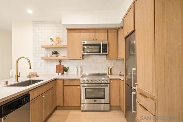 Image 25 of 30 For 526 Saxony  