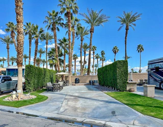 80394 Ave 48, Indio CA: https://media.crmls.org/mediaz/6edc2c95-c0aa-42c4-8e83-dac40c35e2d3.jpg