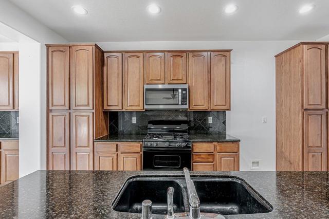 1619 Tumbleweed Way, Los Banos CA: https://media.crmls.org/mediaz/6edc486b-1633-4aec-b5d0-ad38cb4fd8b7.jpg