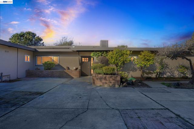 Image 18 of 26 For 1631 Arlington Blvd