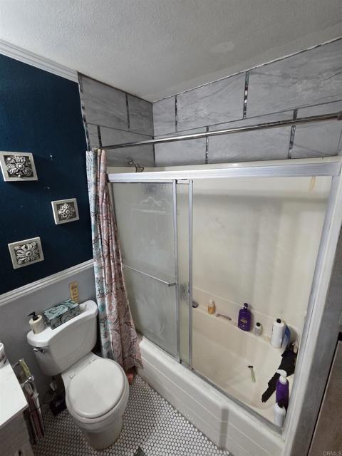 1361 California Street, Imperial Beach CA: https://media.crmls.org/mediaz/6edfe3f3-7a56-4a35-86c7-4fd71359f45e.jpg