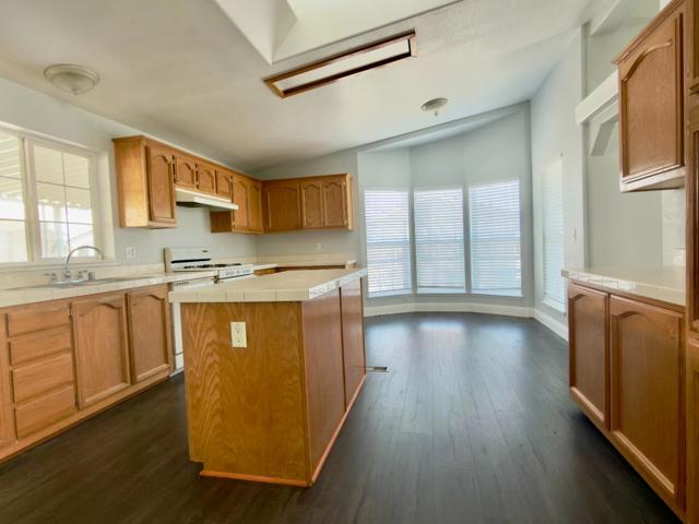 195 Blossom Hill Road, San Jose CA: https://media.crmls.org/mediaz/6edfecad-ed73-421b-8217-f0511d15d449.jpg