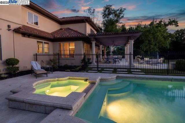 1137 Via Di Salerno, Pleasanton CA: https://media.crmls.org/mediaz/6ee0d58d-57d7-4bf3-91d8-7c820c19715d.jpg