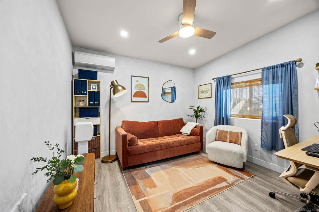 1936 Howard Ave - photo 9