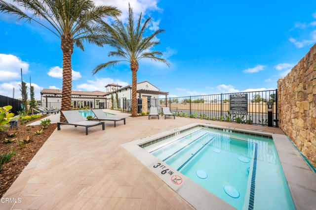 Detail Gallery Image 20 of 21 For 543 via Vallarta, Camarillo,  CA 93012 - 3 Beds | 2/2 Baths