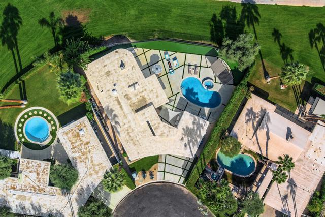 2320 S Via Lazo, Palm Springs CA: https://media.crmls.org/mediaz/6ee56387-e15b-4bc7-881b-c7424065f104.jpg