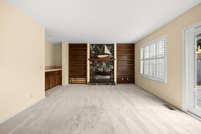 420 Greenbrier Road, Half Moon Bay CA: https://media.crmls.org/mediaz/6ee57b5a-1430-48de-8cb1-404b1d446e5f.jpg