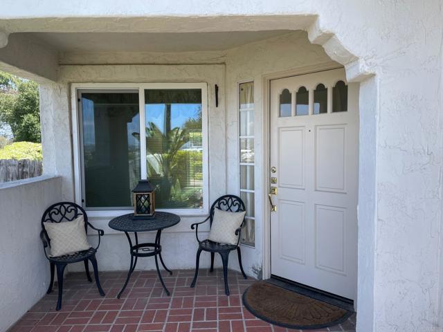 3757 Scenic Way, Oceanside CA: https://media.crmls.org/mediaz/6ee5f7ed-3995-467a-8828-5754b33e2ef5.jpg